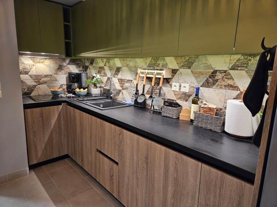 Ellis Apartment Атина Екстериор снимка
